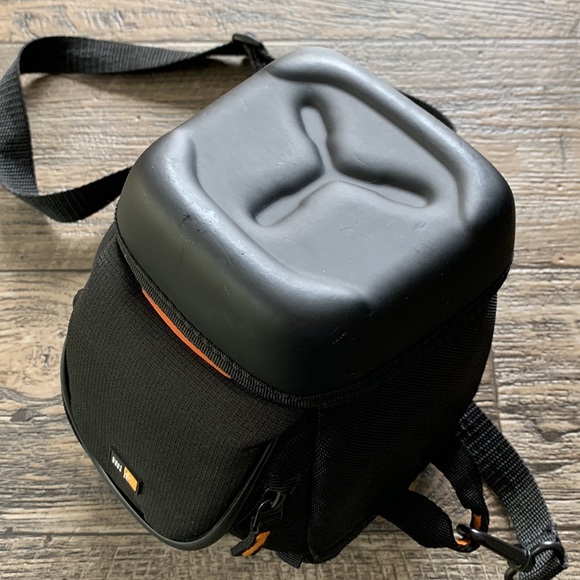 Case Logic Camera Bag - Picture 6 of 11